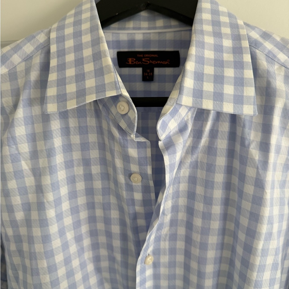 Ben Sherman Blue and White Casual Button Down Shirt